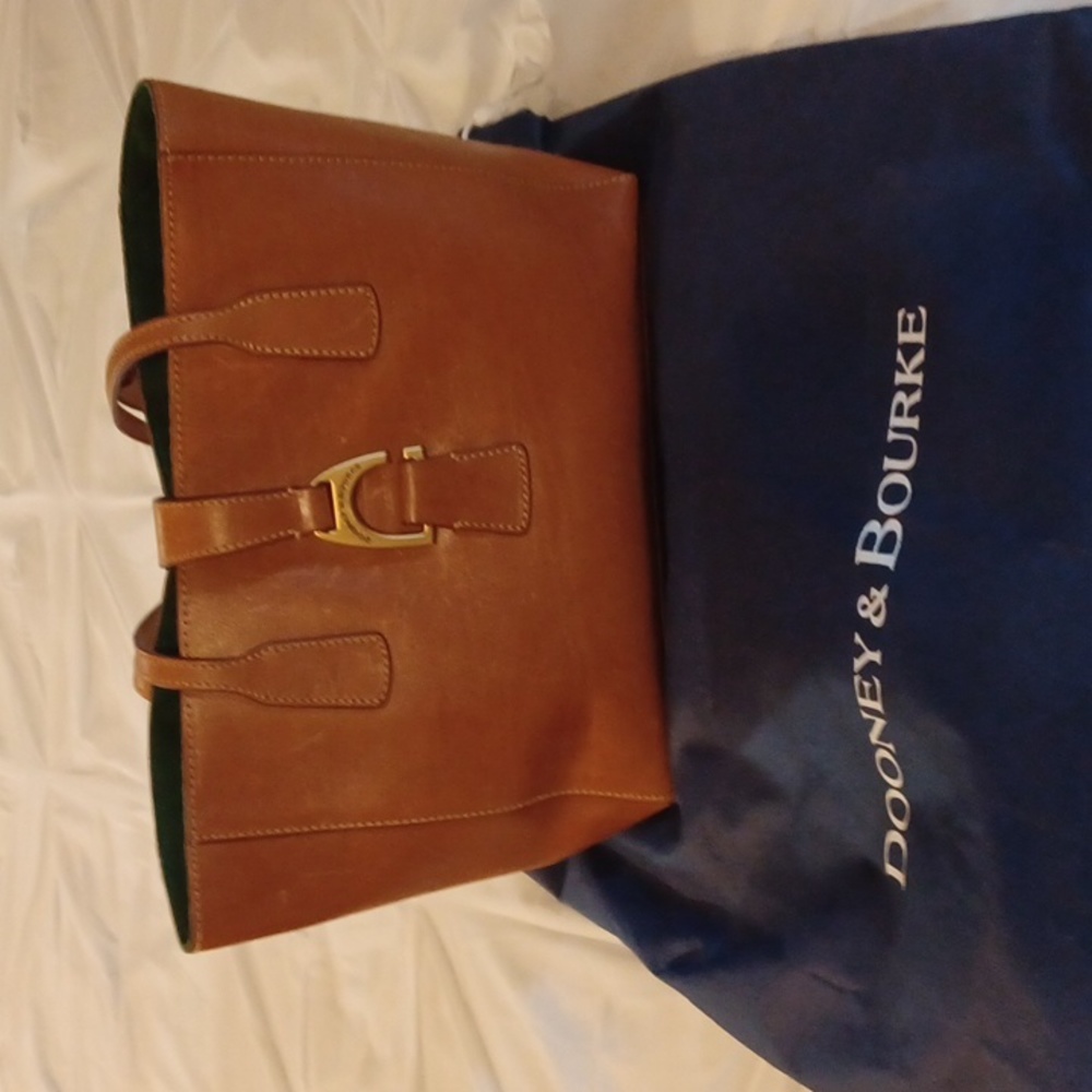 Dooney and bourke florentine shopper